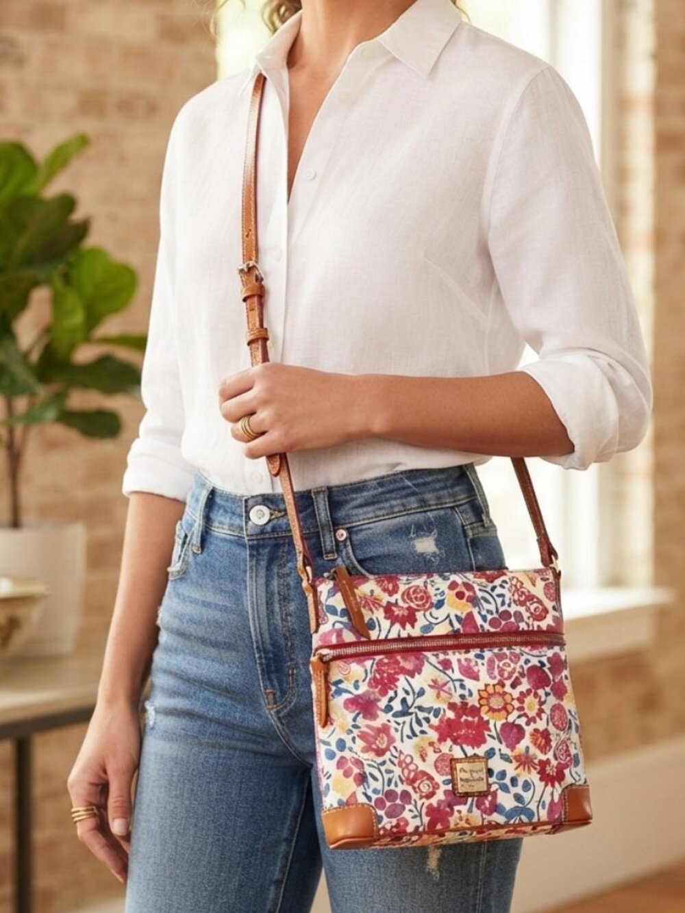 Dooney & Bourke Botanical Allison Crossbody